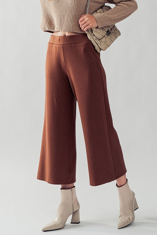 Wide Leg Capri Pant