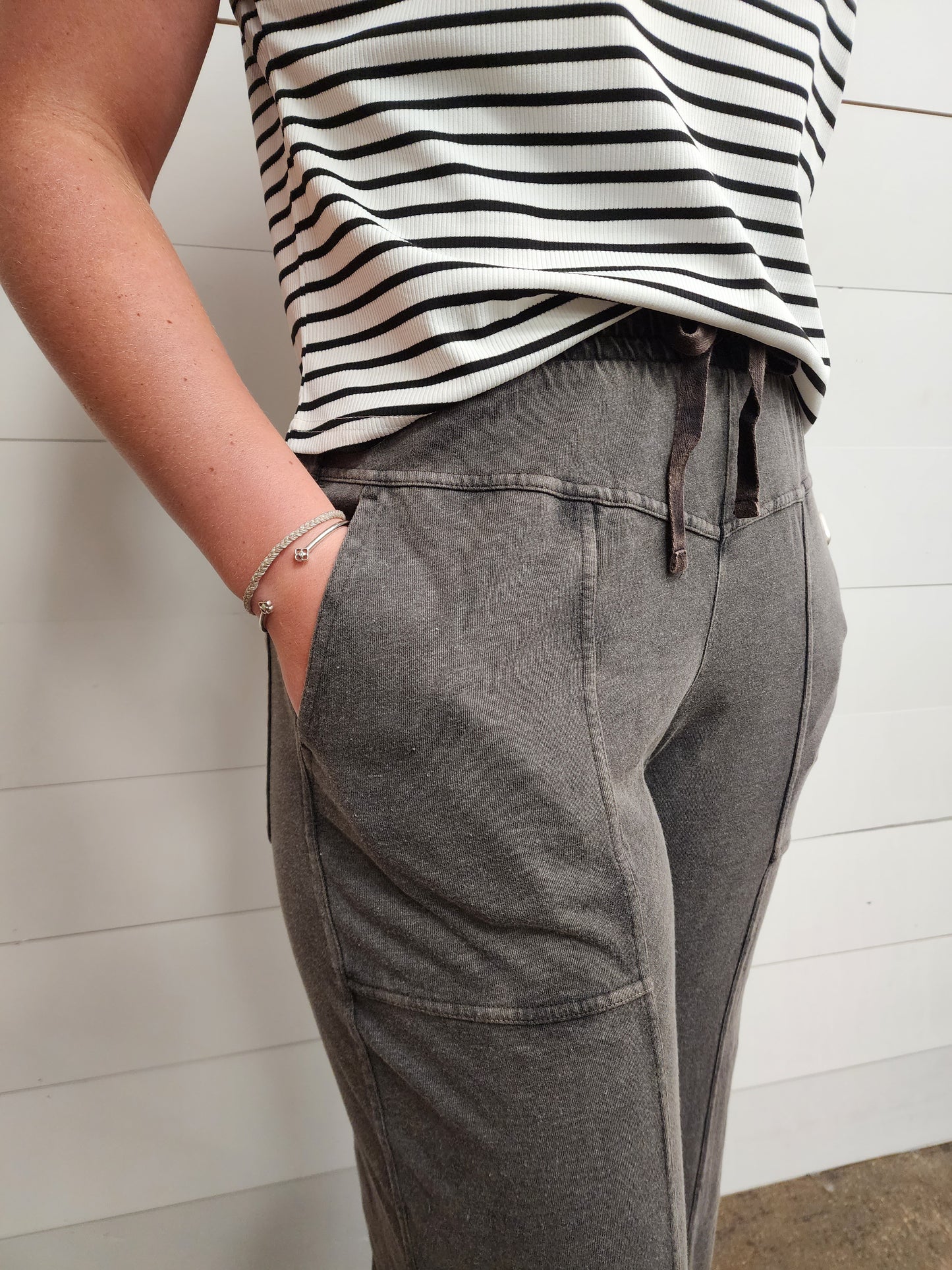 Mineral Wash Wide Leg Pant