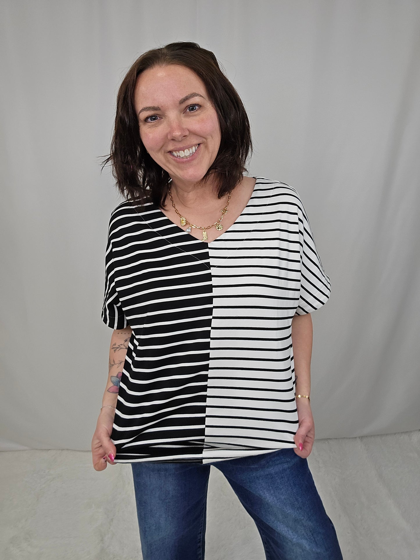 Black/White Stripe Top